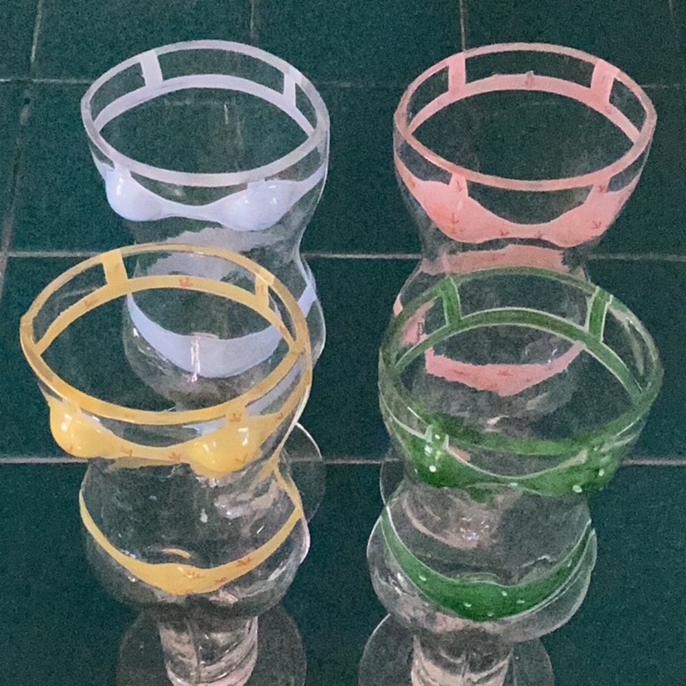 Two’s Company 4 Bathing Beauty Iced Tea Glasses Handblown Hand-painted Bikini - Picture 7 of 12